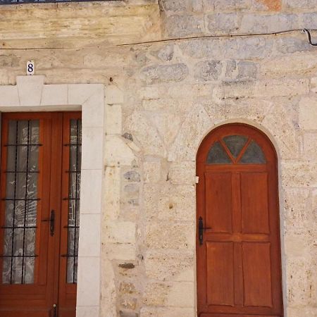 Appartement Chaleureux Dans Une Maison En Pierre Mireval Εξωτερικό φωτογραφία