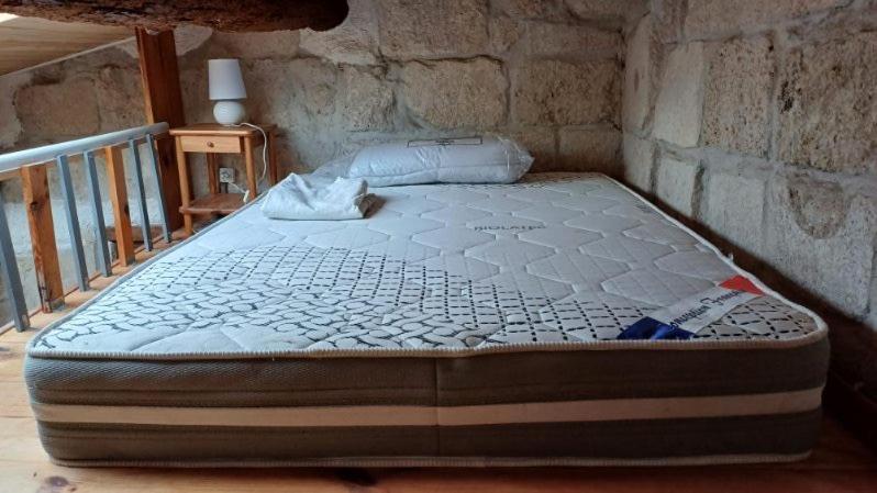 Appartement Chaleureux Dans Une Maison En Pierre Mireval Εξωτερικό φωτογραφία