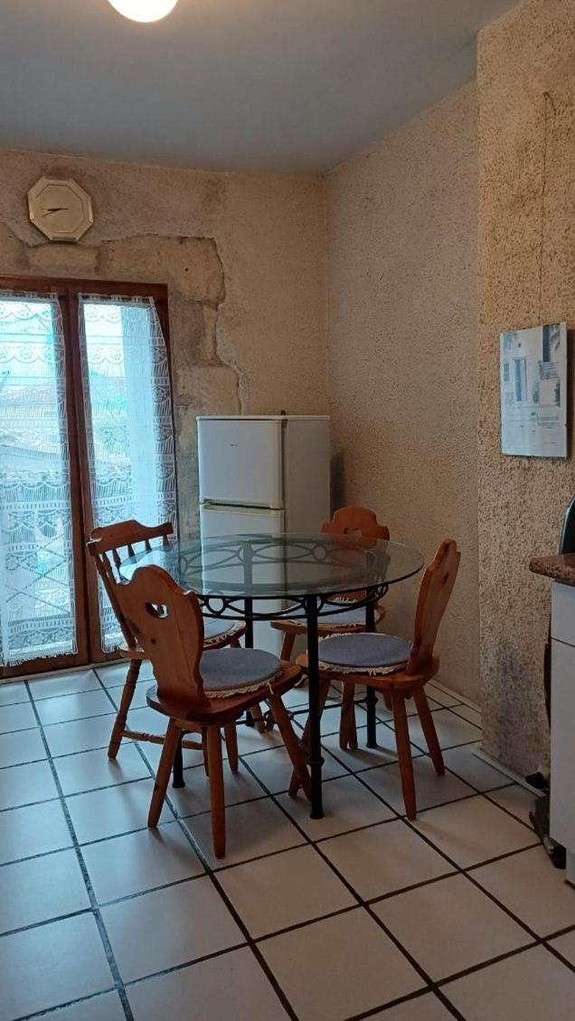 Appartement Chaleureux Dans Une Maison En Pierre Mireval Εξωτερικό φωτογραφία