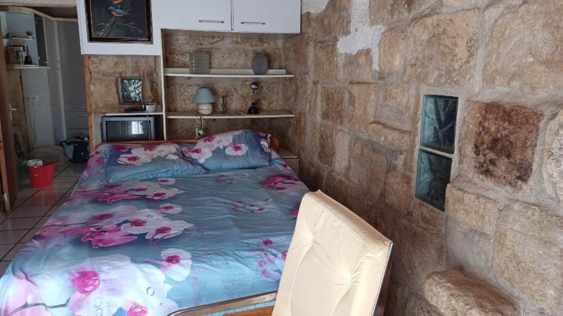 Appartement Chaleureux Dans Une Maison En Pierre Mireval Εξωτερικό φωτογραφία